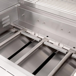 Summerset Sizzler 32-Inch 4-Burner Gas Grill.