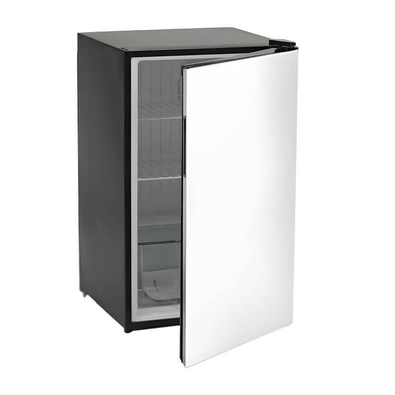Bull 4-Piece Steer 25-Inch 3-Burner Gas Grill Outdoor Kitchen Package.