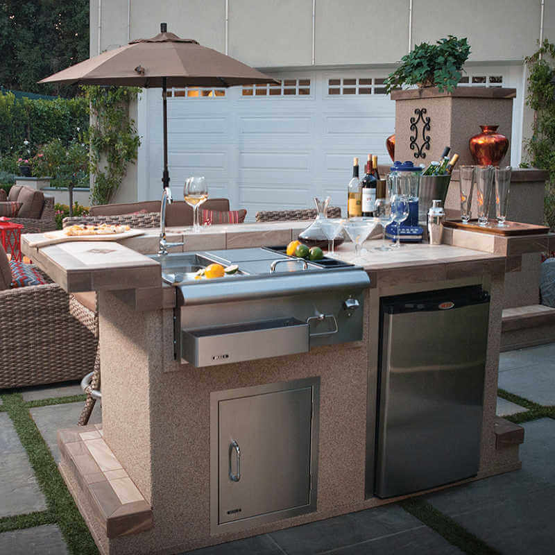 Bull 30 Inch Stainless Steel Slide-In Bar Center With Ice Chest & Sink - 97623.