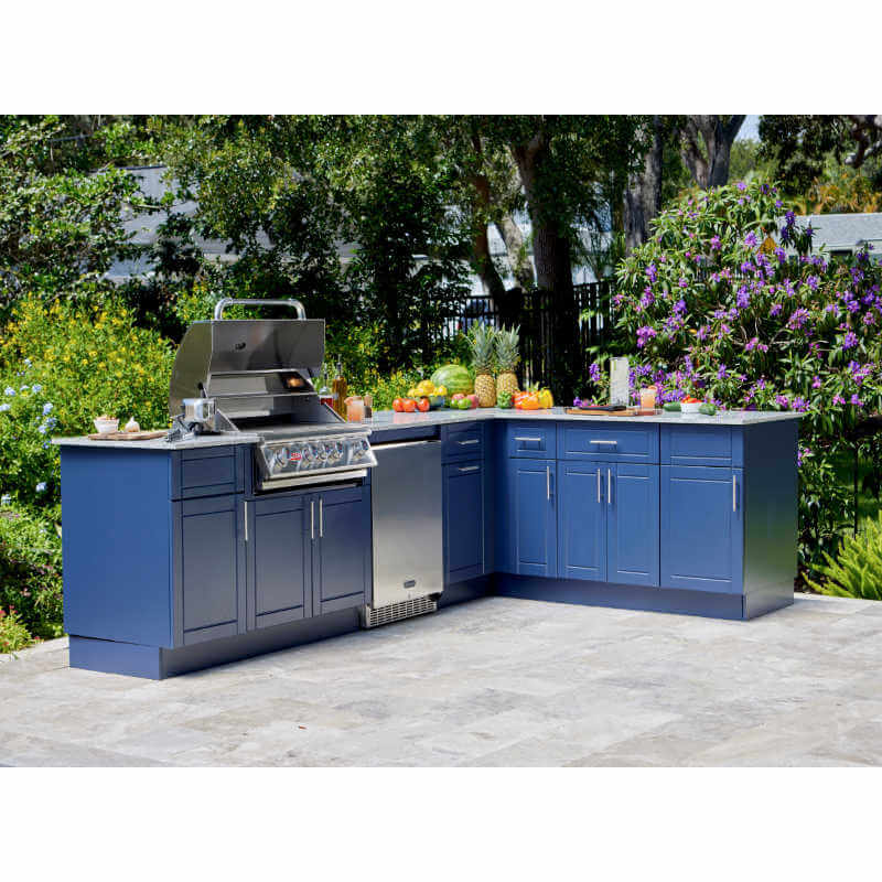 Bull Augusta 10 Ft Dura Outdoor Kitchen With 7 Ft Return.