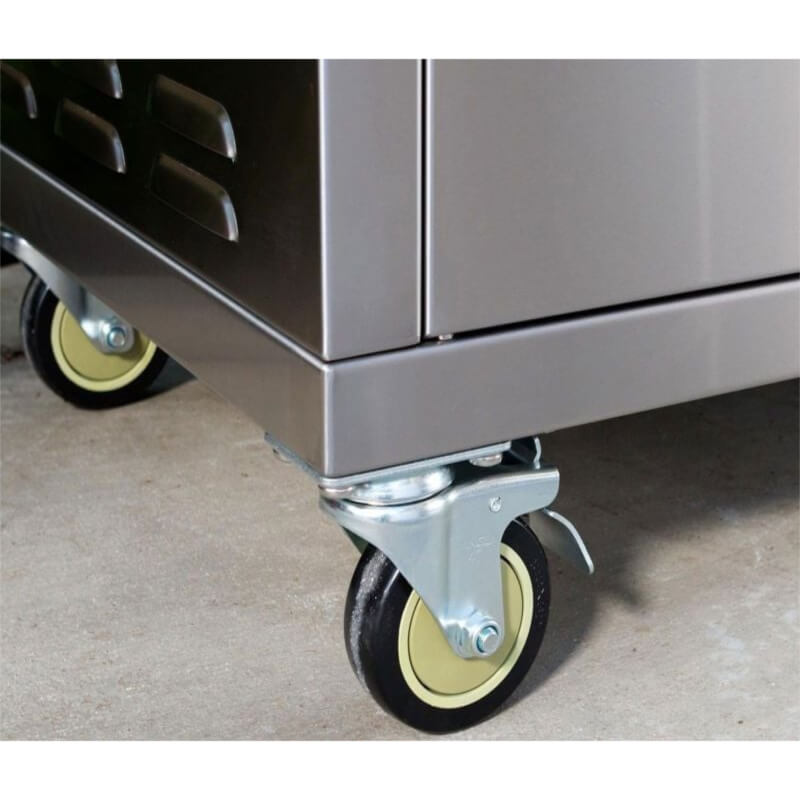 Bull Grills 30-Inch Stainless Steel Flat Top Grill w/ Cart.