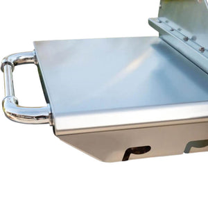 Bull Lonestar Select 30 Inch 4 Burner Freestanding Gas Grill.