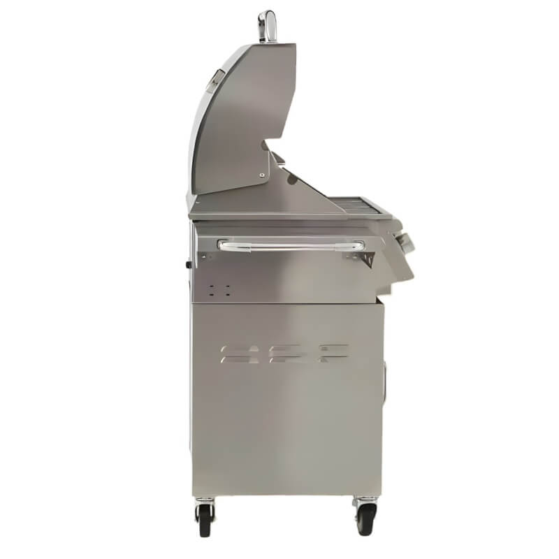 Bull Steer 24 Inch 3 Burner Stainless Steel Freestanding Grill.