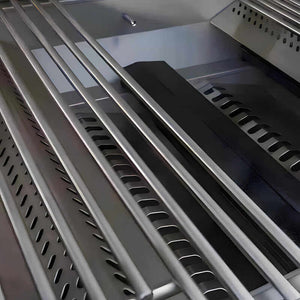 Bull Outlaw 30-Inch 4-Burner Freestanding Gas Grill.