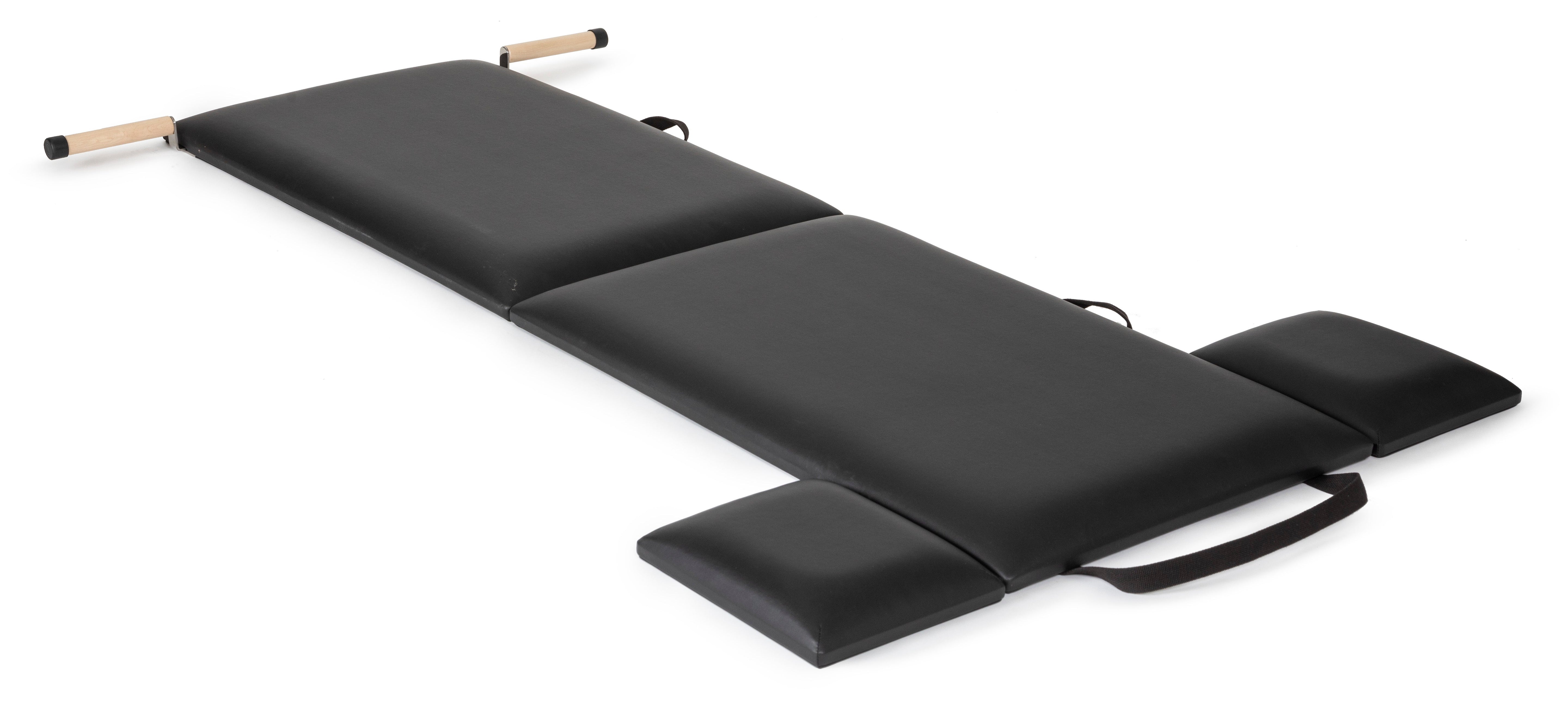 Elina Pilates® Folding Mat with Handles.