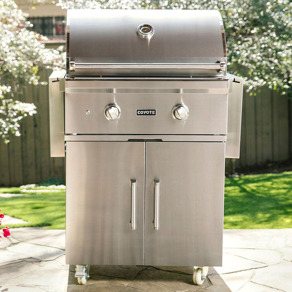 Coyote C-Series 28 Inch Built In Gas Grill - C1C28 LP/NG.