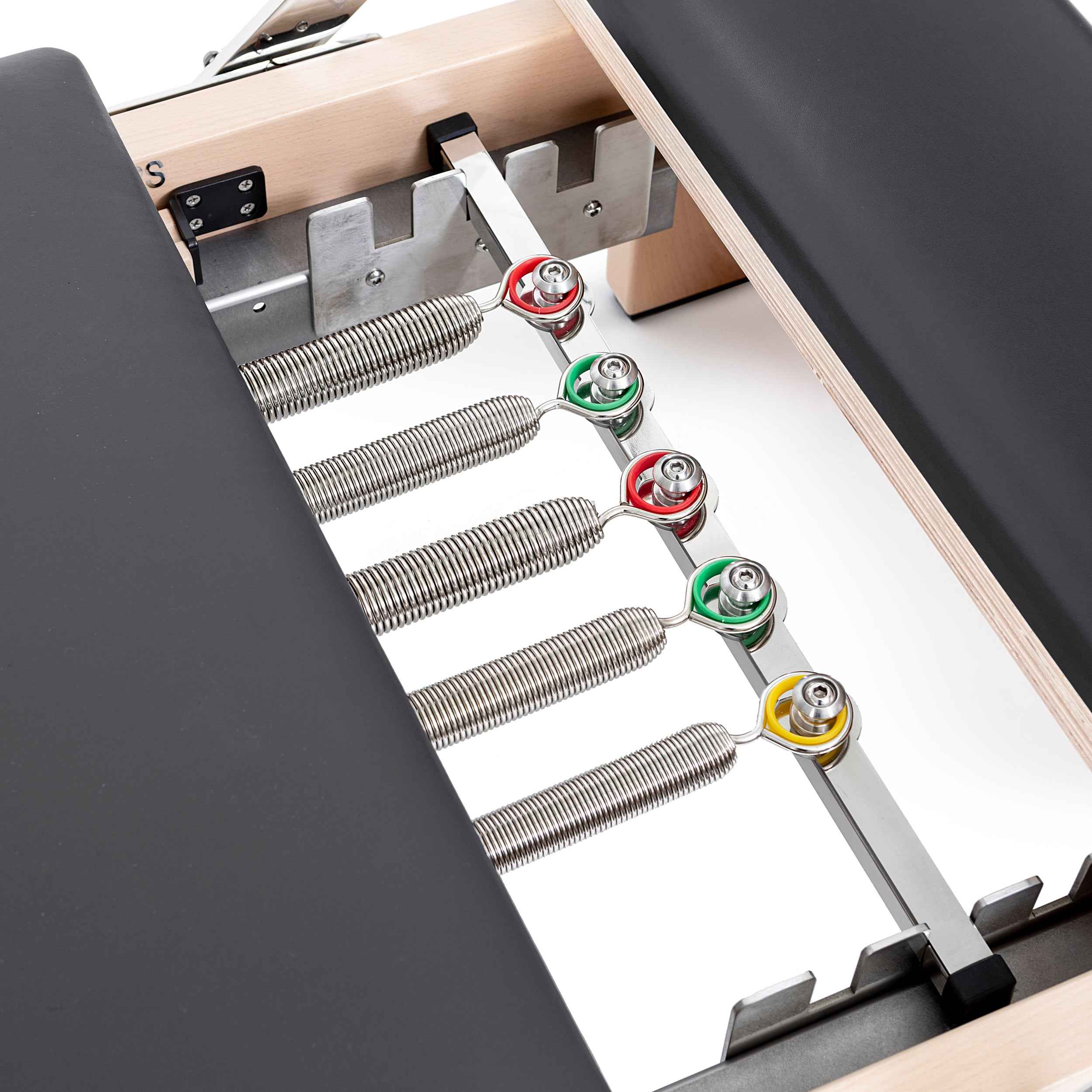 Elina Pilates® Lignum Reformer™ Bundle.