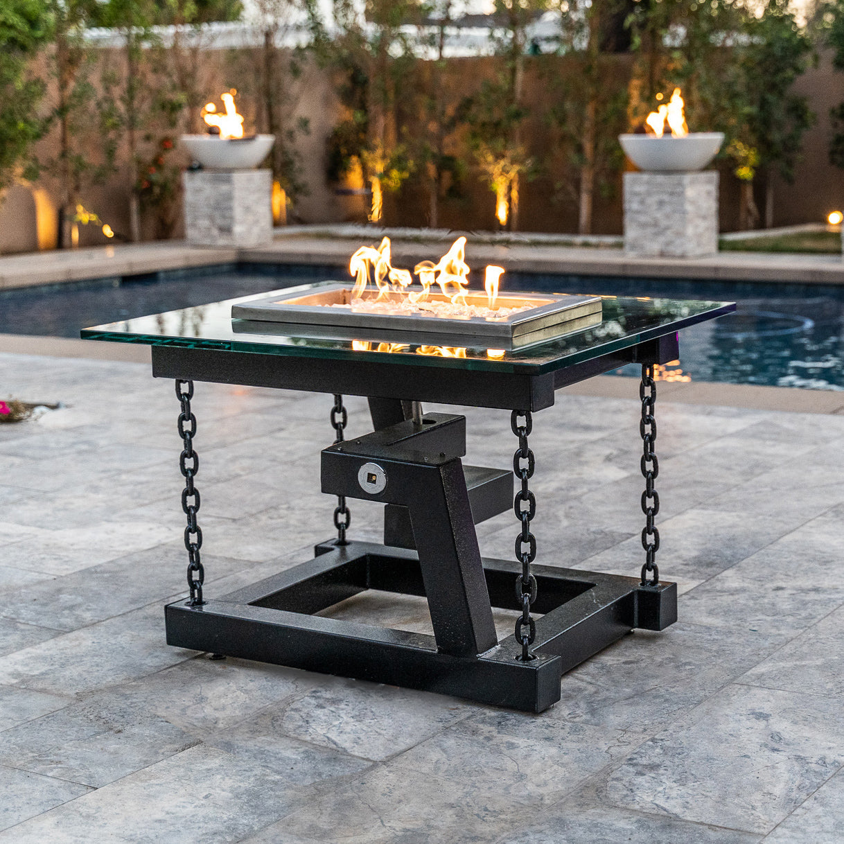 The Outdoor Plus Newton Powder Coated Fire Pit / Chain Support.