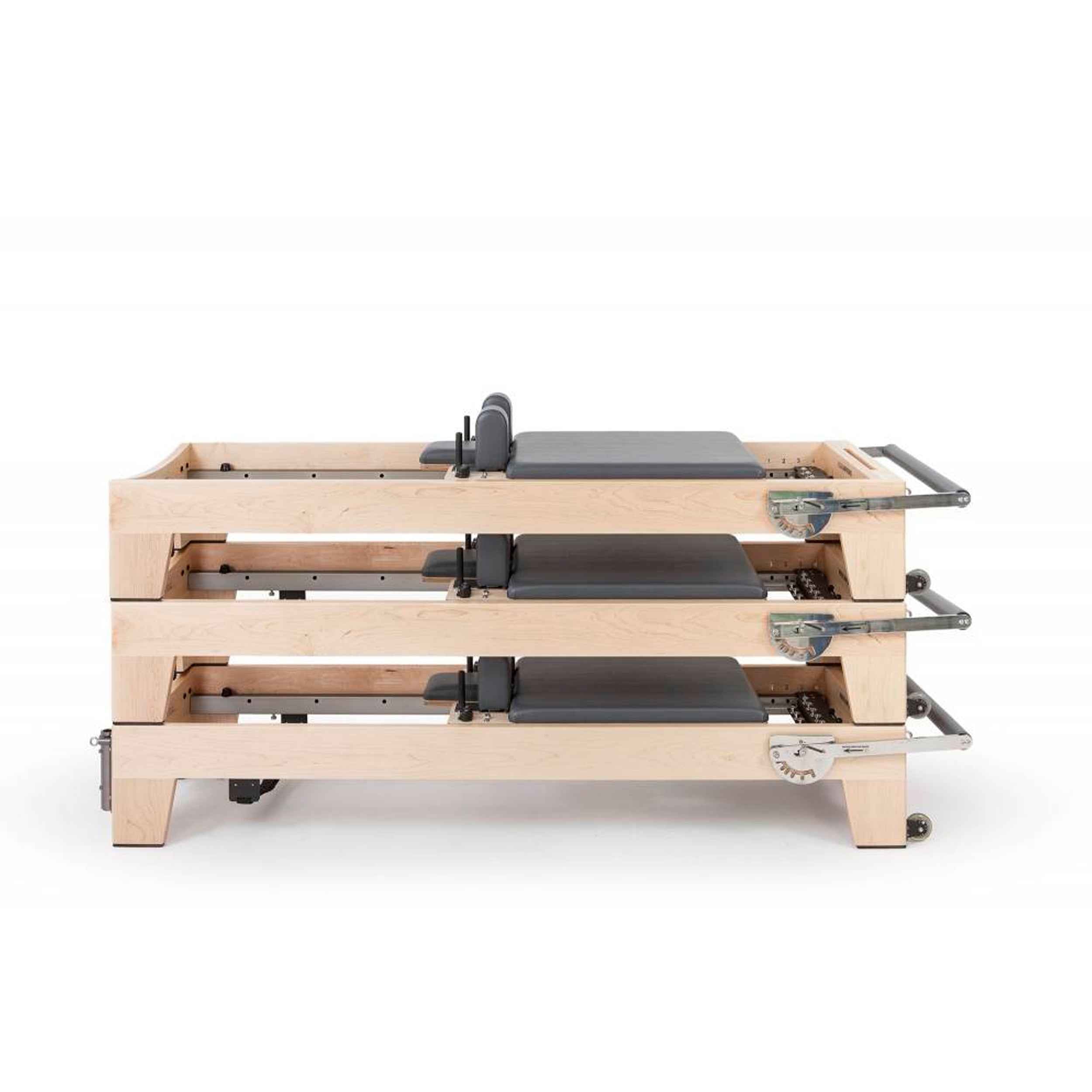 Elina Pilates® Elite Reformer With Tower.
