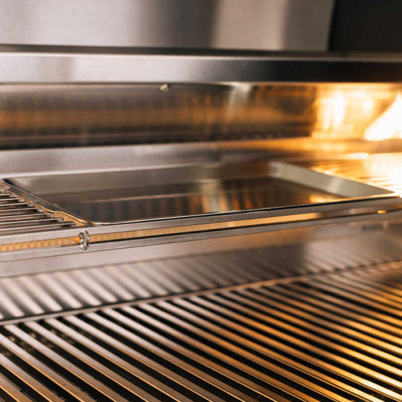 TrueFlame 25 Inch 3 Burner Freestanding Gas Grill.