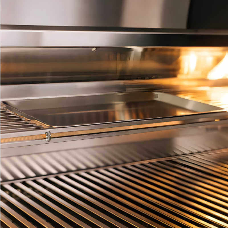 TrueFlame 32 Inch 4 Burner Built-In Gas Grill.