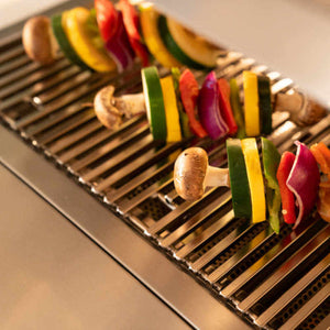 TrueFlame 32 Inch 4 Burner Built-In Gas Grill.