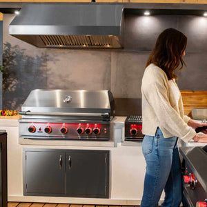 TrueFlame 40 Inch 5 Burner Built-In Gas Grill.