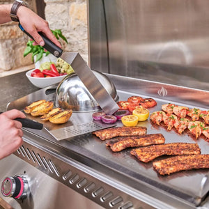 Napoleon 700 Series 32 Stainless Steel Built-In Gas Griddle.