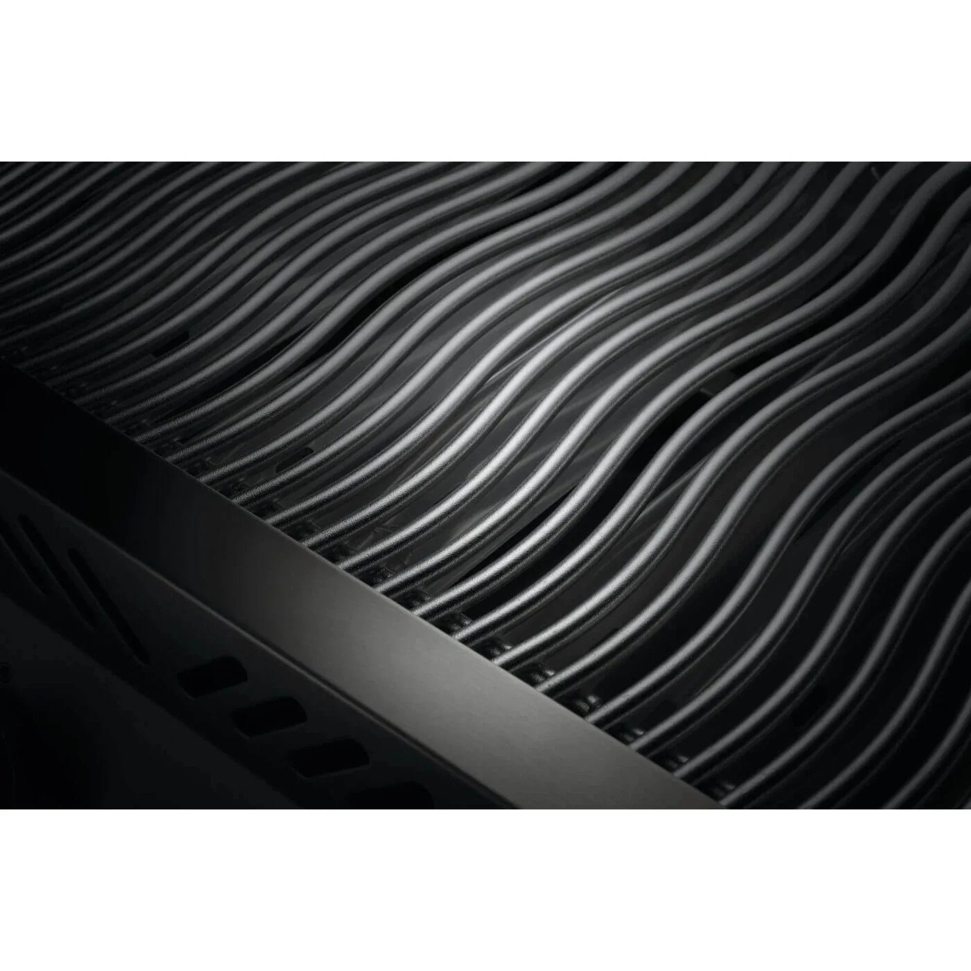 Napoleon Matte Black Built-in 700 Series 32-Inch RB Gas Grill w/ infrared Rear Burner.