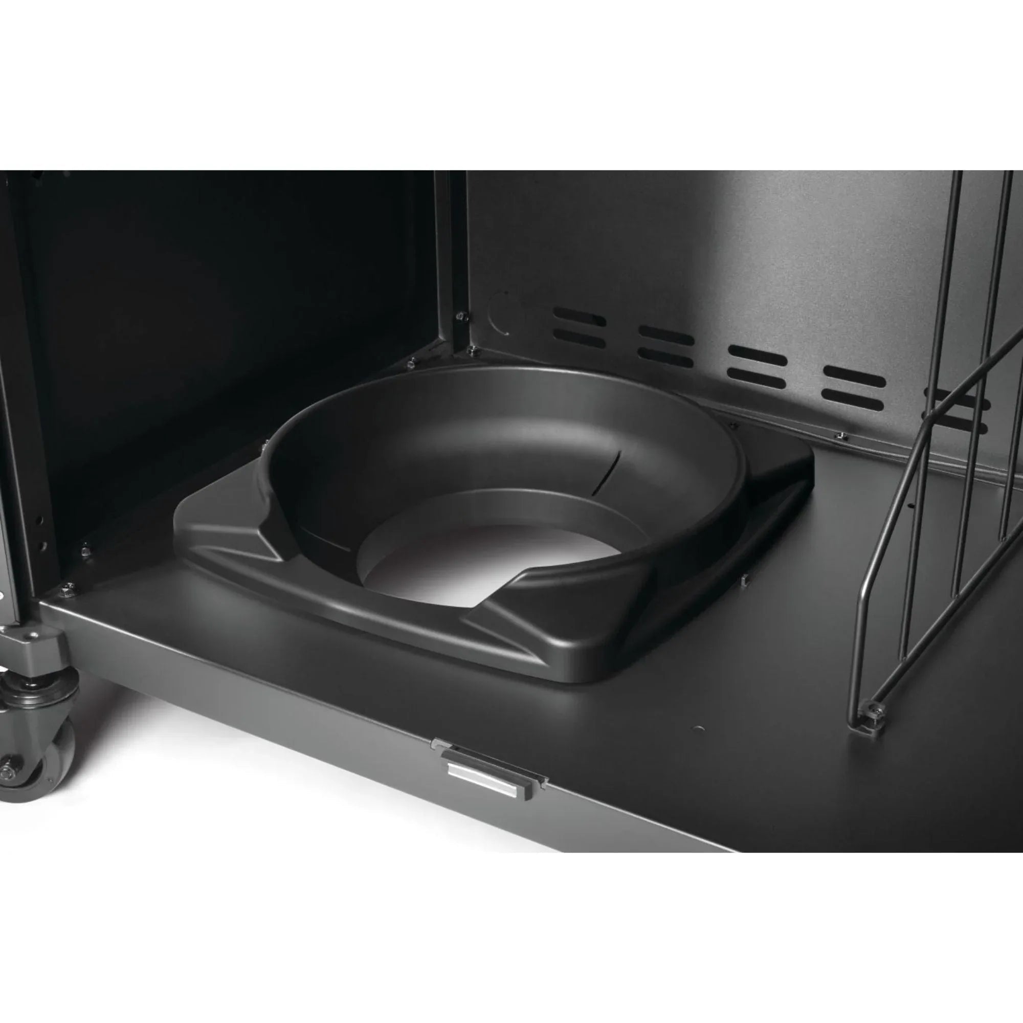 Napoleon Phantom Prestige® 500 Connected RSIB Freestanding Gas Grill w/ Infrared Side and Rear Burner.