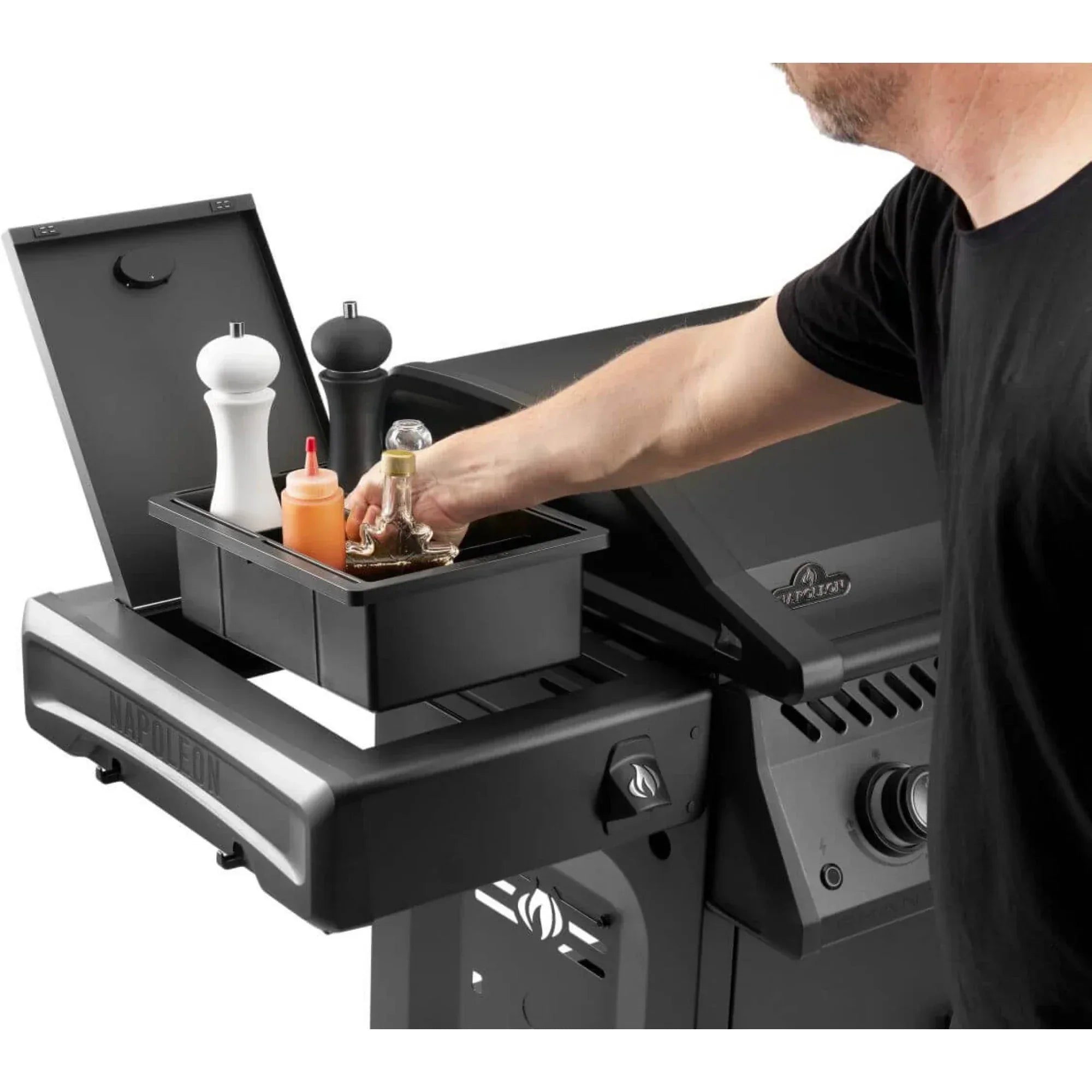 Napoleon Rogue Pro Phantom 30-Inch Freestanding Gas Griddle.