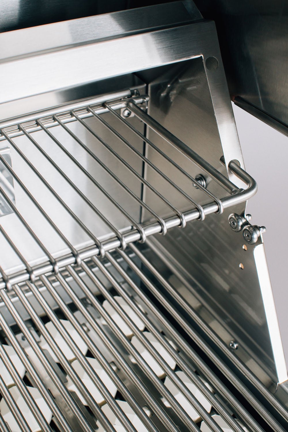 American Made Grills Alturi 42" Freestanding Grill.