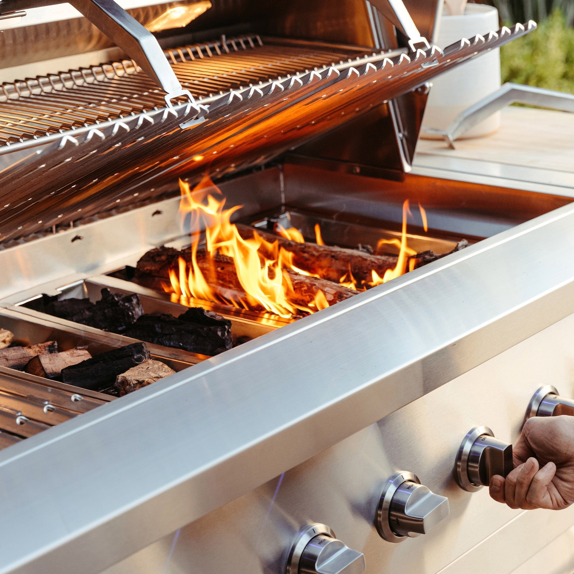 American Made Grills Encore - 36" Hybrid Grill.