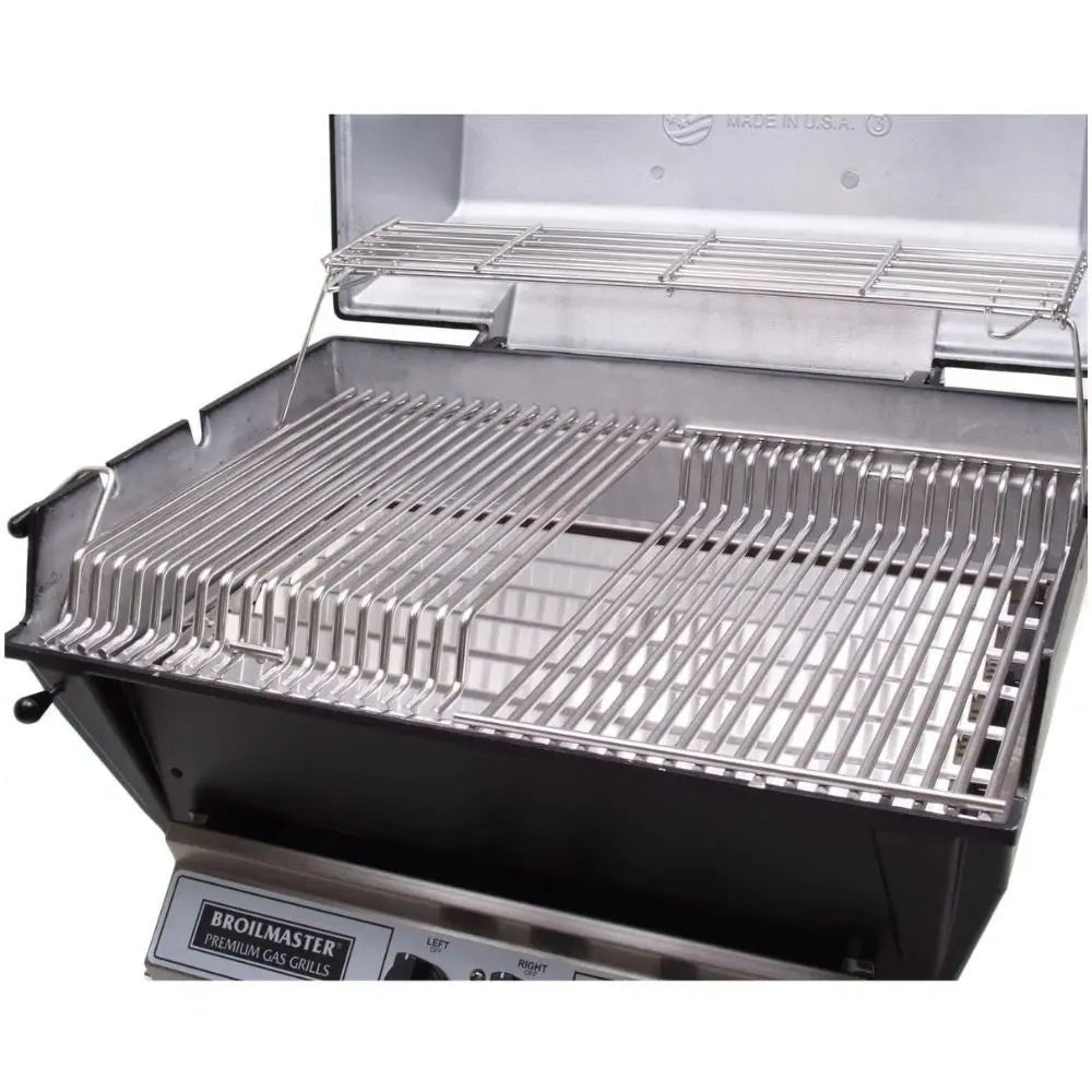 Broilmaster P3SX Super Premium Gas Grill with Smoker Shutter & Griddle.