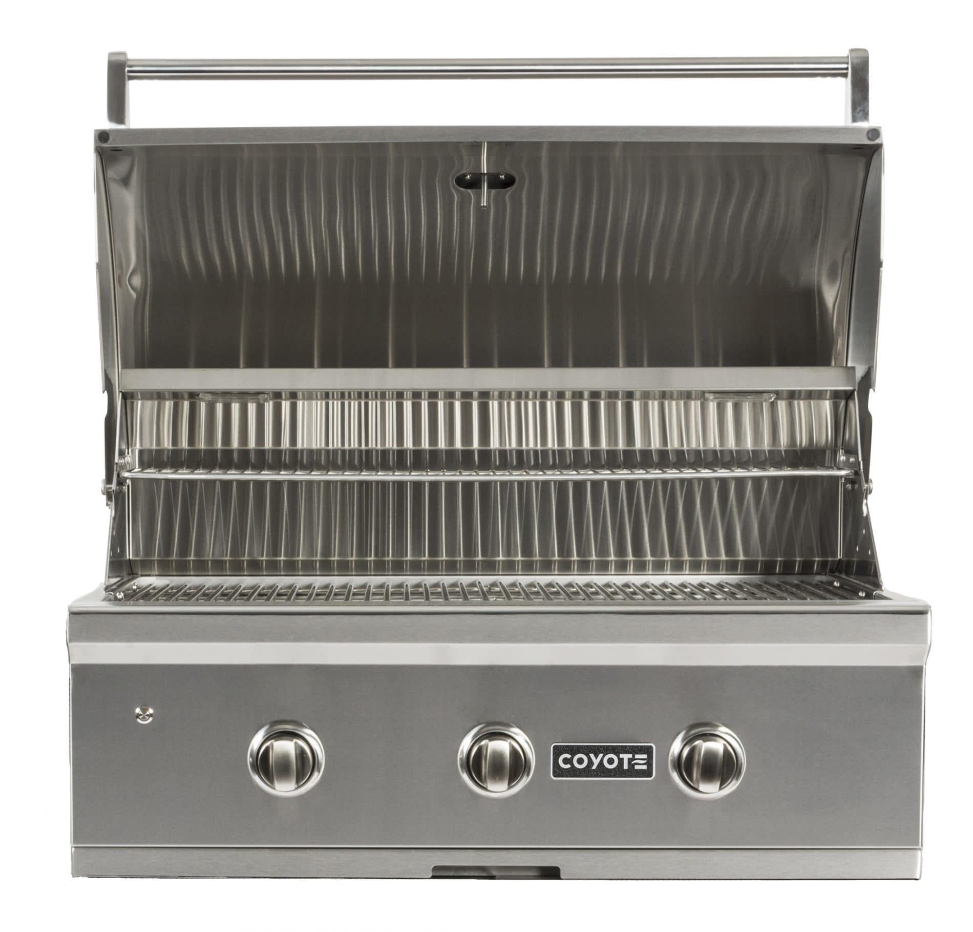 Coyote C-Series 34 Inch Built in Gas Grill - C2C34 LP/NG.
