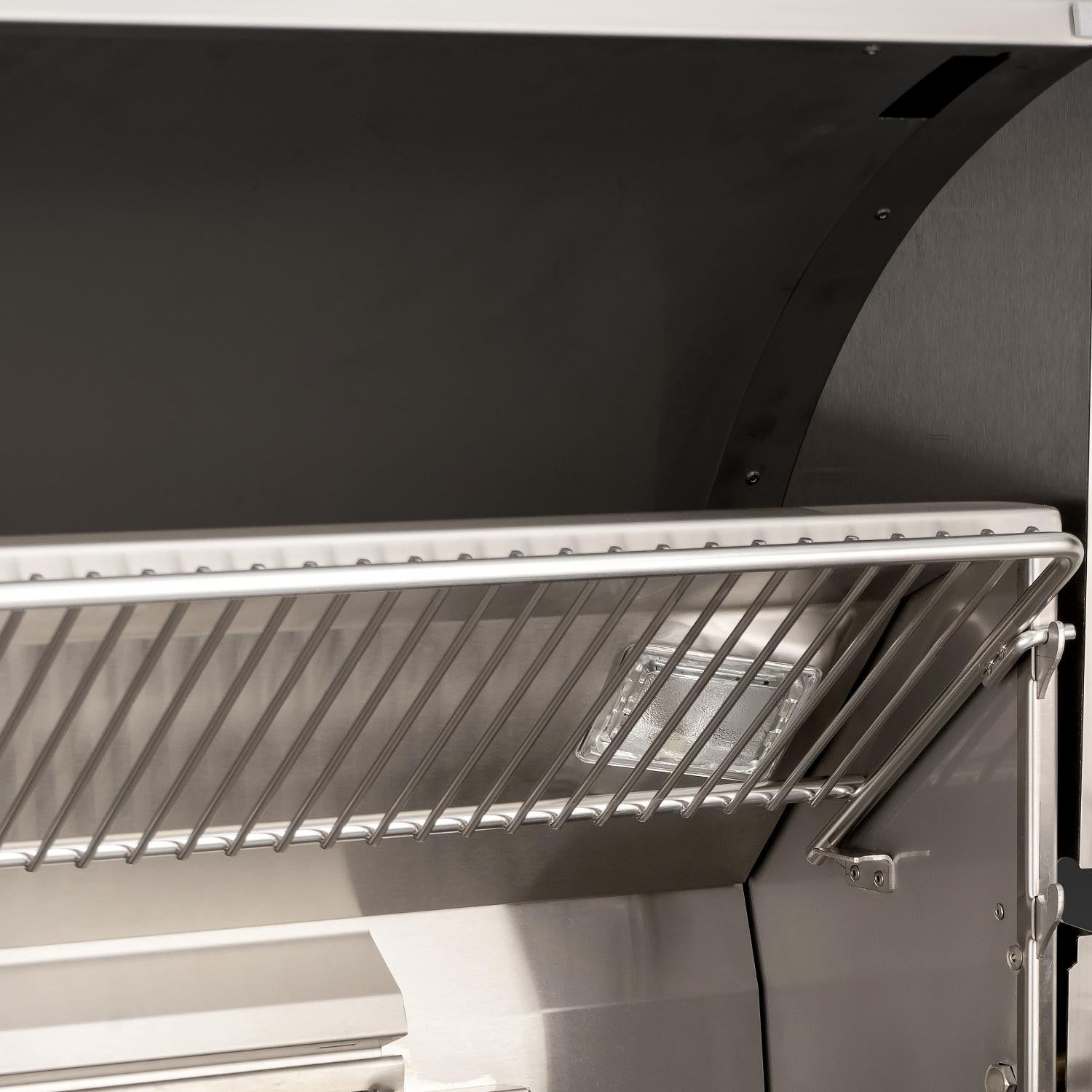 Fire Magic 36-Inch Echelon Diamond Built-In Propane Gas Grill with Digital Thermometer in Stainless Steel (E790I-8L1P).