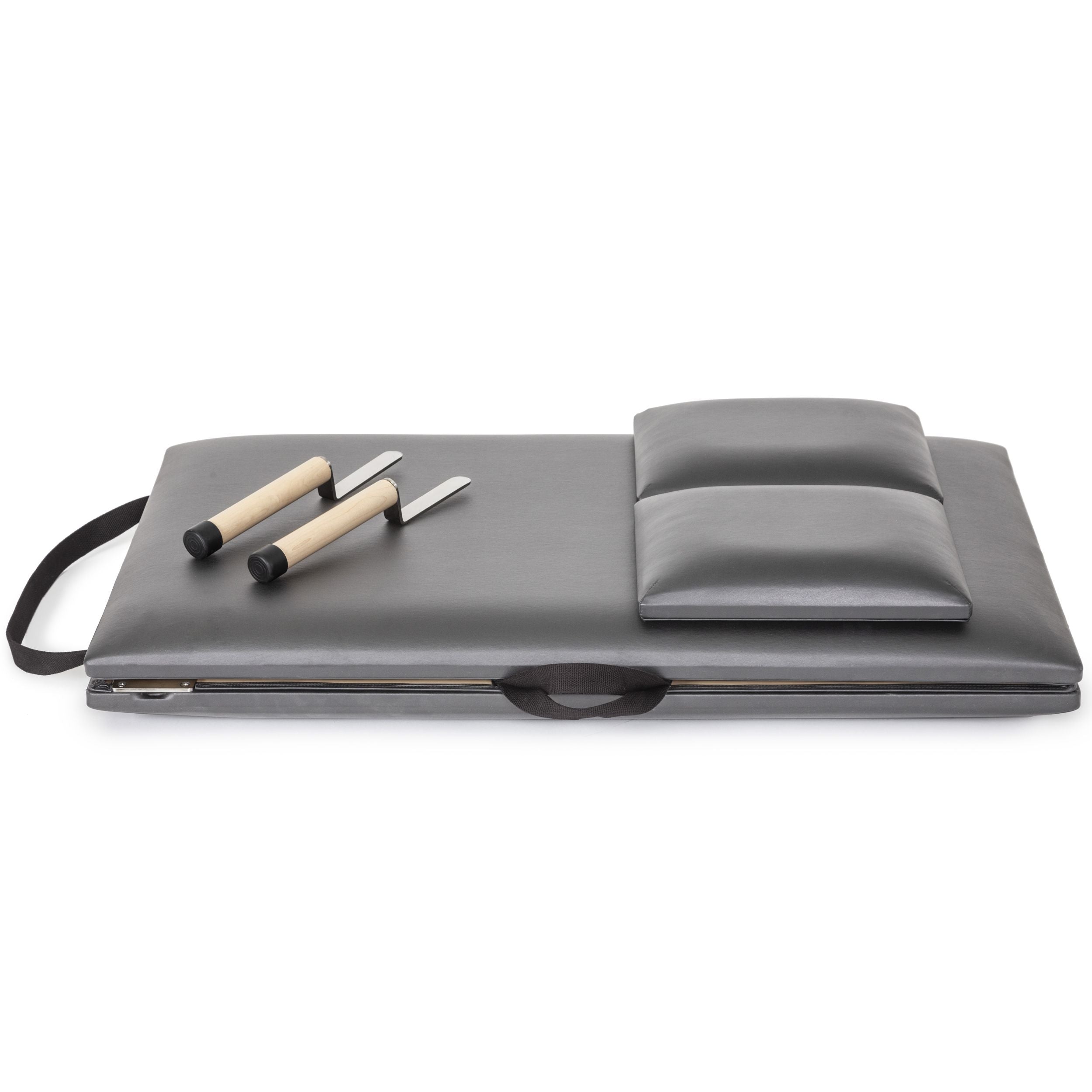 Elina Pilates® Folding Mat with Handles.