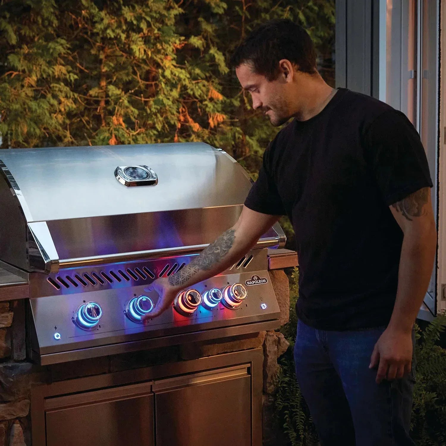 Napoleon Built-In 700 Series 32-Inch Natural Gas Grill w/ Infrared Rear Burner & Rotisserie Kit - BIG32RBNSS-1.