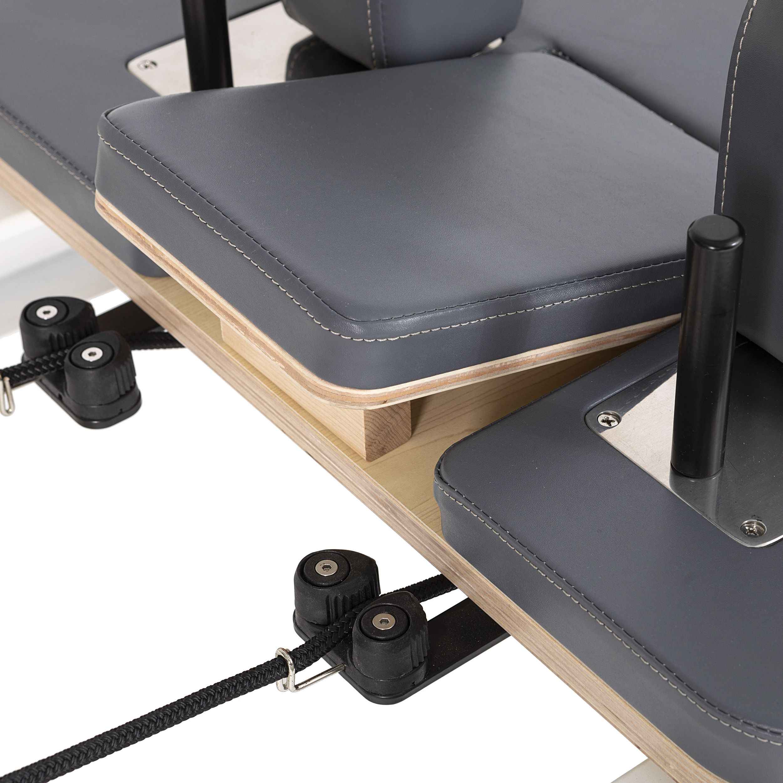 Elina Pilates® Nubium™ Reformer Bundle.