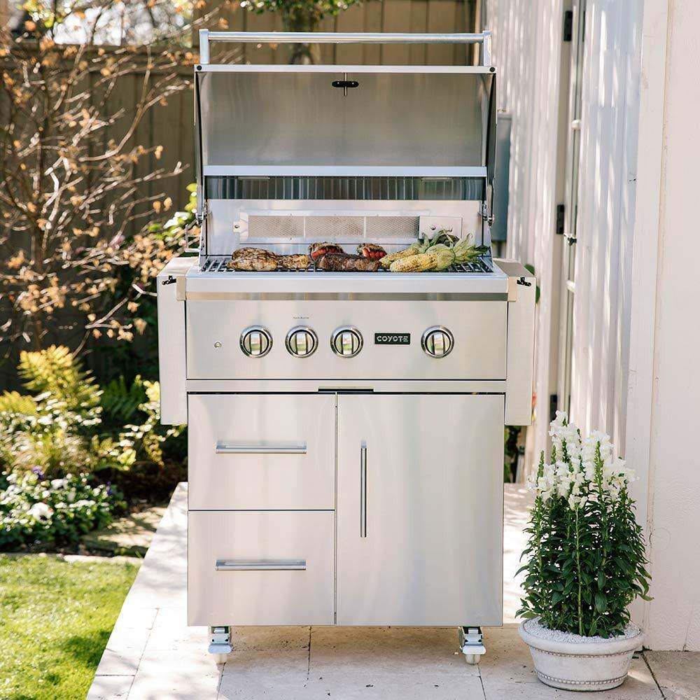 Coyote S-Series 30 Inch Built-In Gas Grill - C2SL30 LP/NG.
